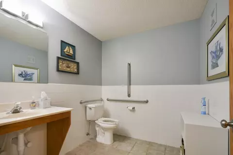 3046 Timberwood Trl, Eagan, MN 55121 photo 32