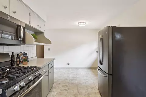 4098 Diamond Dr, Eagan, MN 55122 photo 16