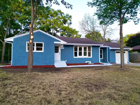 6819 E River Rd, Fridley, MN 55432