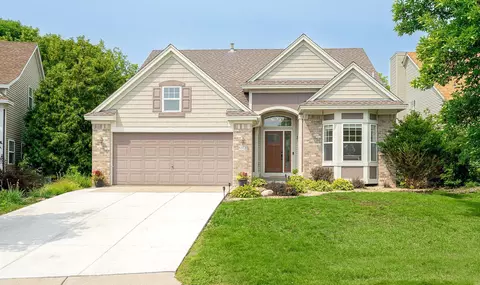 6373 Polaris Ln N, Maple Grove, MN 55311