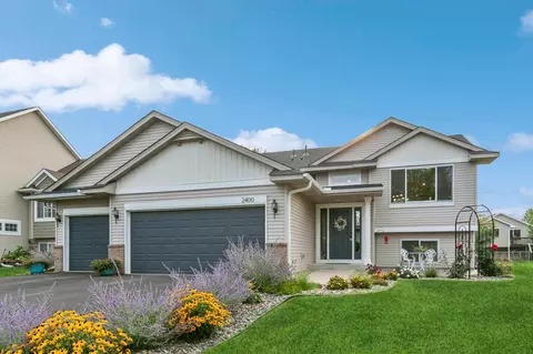 2400 Harbor Dr, Northfield, MN 55057