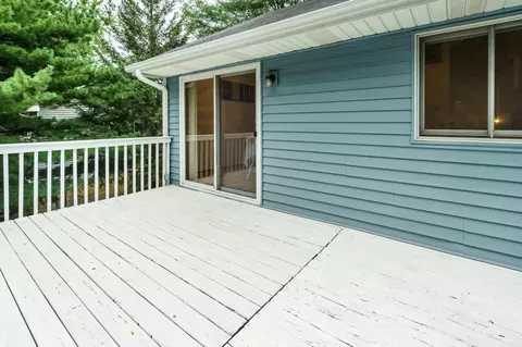 1572 Pacific Ave, Eagan, MN 55122 photo 7