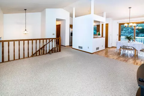 1572 Pacific Ave, Eagan, MN 55122 photo 11