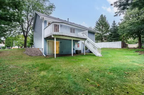 1572 Pacific Ave, Eagan, MN 55122 photo 3