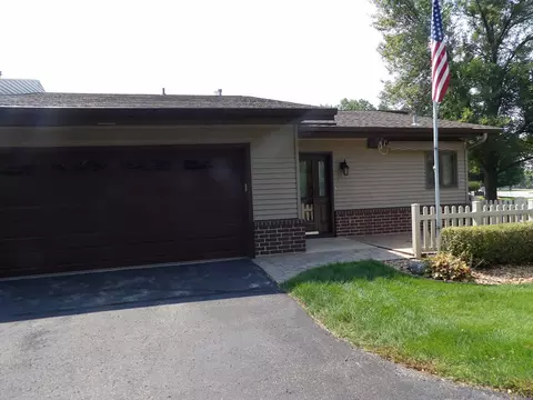 400 Oakland Pl NE #1, Austin, MN 55912