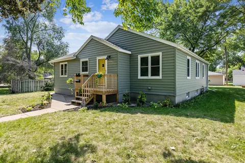 823 28th Ave N, Saint Cloud, MN 56303 photo 3