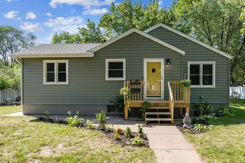 823 28th Ave N, Saint Cloud, MN 56303