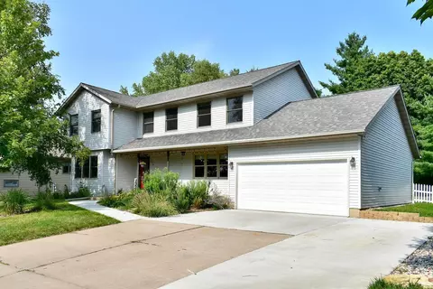 1334 Highland Dr, Winona, MN 55987