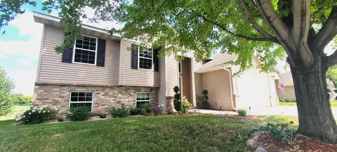 713 Farmers Way, Belle Plaine, MN 56011
