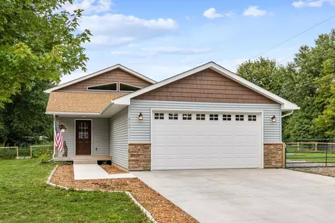 612 Lark Dr, Maple Lake, MN 55358