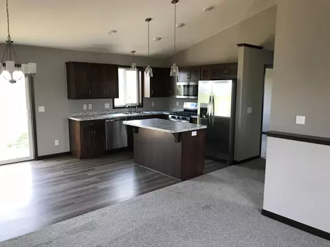 1466 24th St SE, Saint Cloud, MN 56304 photo 3