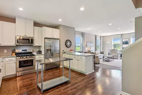 17536 96th Pl N, Maple Grove, MN 55311 photo 5