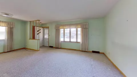 1007 Pine Ave, Marshall, MN 56258 photo 7