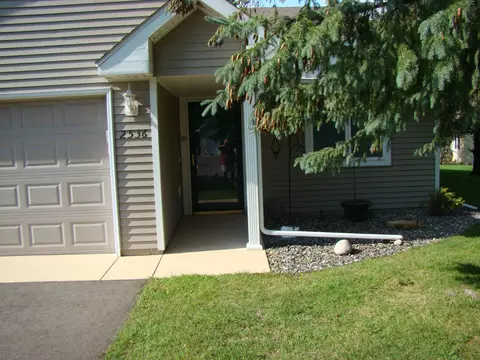 2536 Woodridge Ln, Brainerd, MN 56401