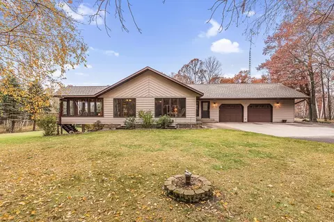 9833 Forest Heights Dr, Brainerd, MN 56401