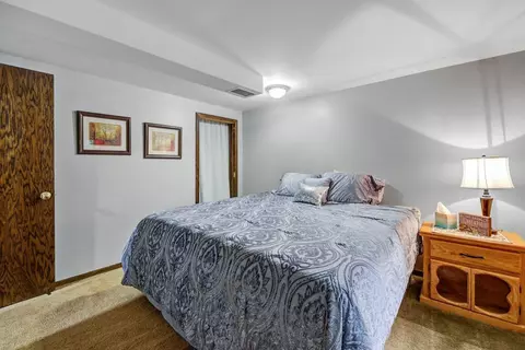 2 Laurel Ct, Faribault, MN 55021 photo 38