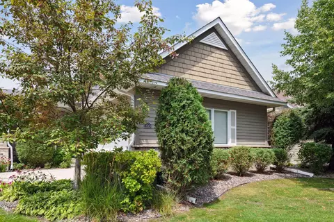 11324 Clarion Way, Minnetonka, MN 55343