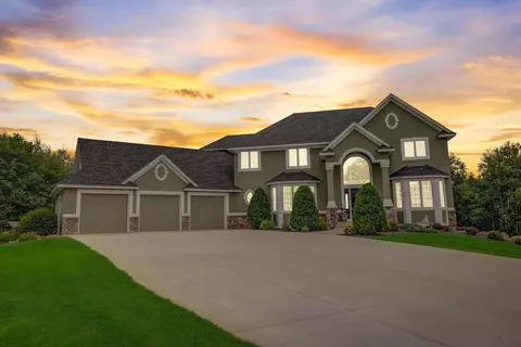 15742 Wake St NE, Ham Lake, MN 55304