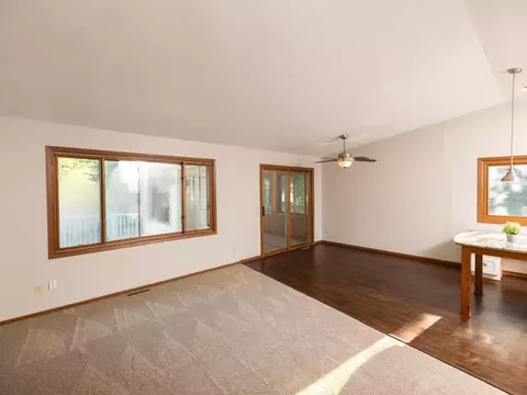 859 Rogers Ct, Eagan, MN 55123 photo 12