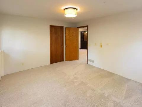 859 Rogers Ct, Eagan, MN 55123 photo 36