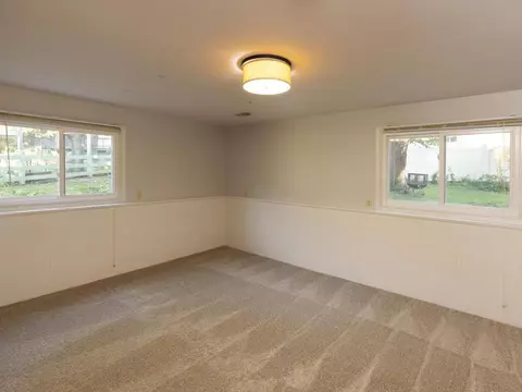 859 Rogers Ct, Eagan, MN 55123 photo 35