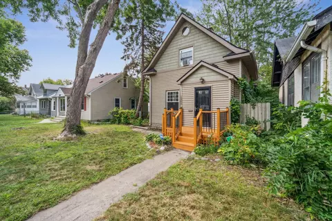 1305 Marion St, Saint Paul, MN 55117