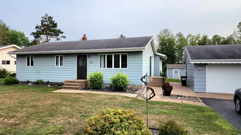 127 Washington St, Sandstone, MN 55072