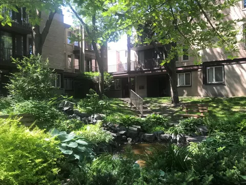 4017 14th Ave S #4E, Minneapolis, MN 55407