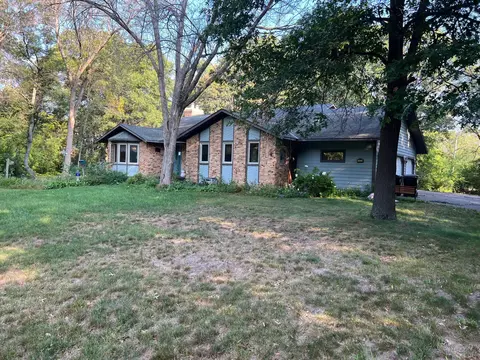 3157 170th Ln NW, Andover, MN 55304