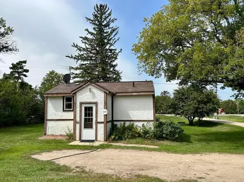 18891 Frontage Rd, Detroit Lakes, MN 56501