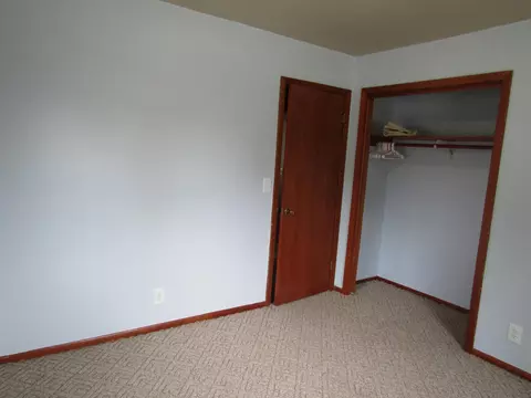 385 3rd St, Dawson, MN 56232 photo 23