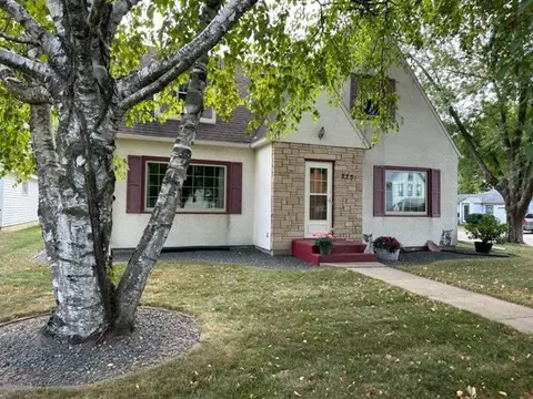 223 S Winnebago St, Caledonia, MN 55921