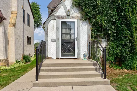 1615 Pinehurst Ave, Saint Paul, MN 55116