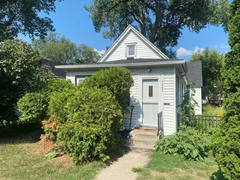 3647 Snelling Ave, Minneapolis, MN 55406