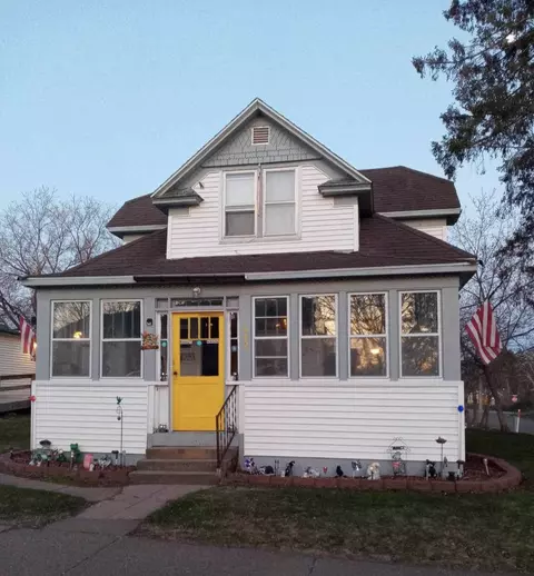 402 Court Ave N, Sandstone, MN 55072
