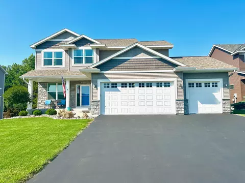 2081 Palm St, Lino Lakes, MN 55038