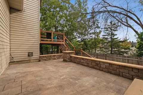 4242 Augusta Ct, Eagan, MN 55123 photo 10