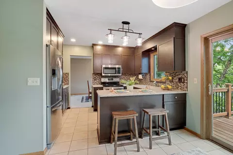 4242 Augusta Ct, Eagan, MN 55123 photo 24