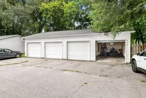 934 Willow St, Faribault, MN 55021 photo 7