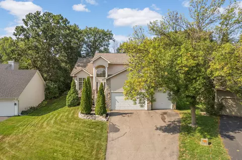13316 Commonwealth Dr, Burnsville, MN 55337