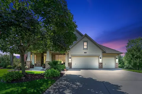 3775 Crosscliffe Path, Rosemount, MN 55068 photo 4