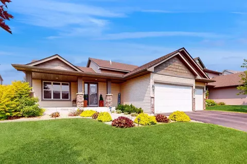 261 Greenway Dr, Delano, MN 55328