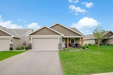 6043 Iris Ln, Rockford, MN 55373
