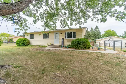204 Lake Ave SE, Bemidji, MN 56601