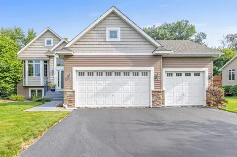 1790 Partridge Pl, Hugo, MN 55038