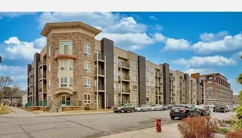 2600 University Ave SE #317, Minneapolis, MN 55414