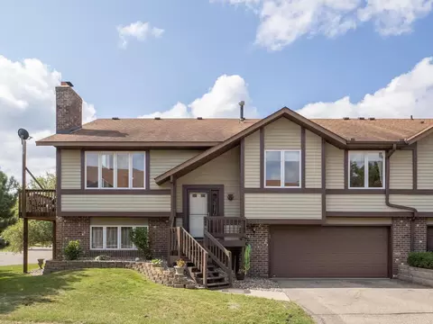 15785 Griffon Path, Apple Valley, MN 55124