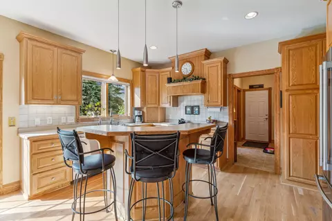 6675 Walnut Dr, Minnetrista, MN 55364 photo 11