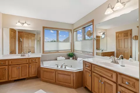 6675 Walnut Dr, Minnetrista, MN 55364 photo 21
