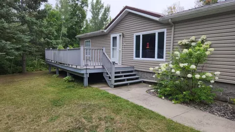 24591 Tioga Beach Rd, Cohasset, MN 55721